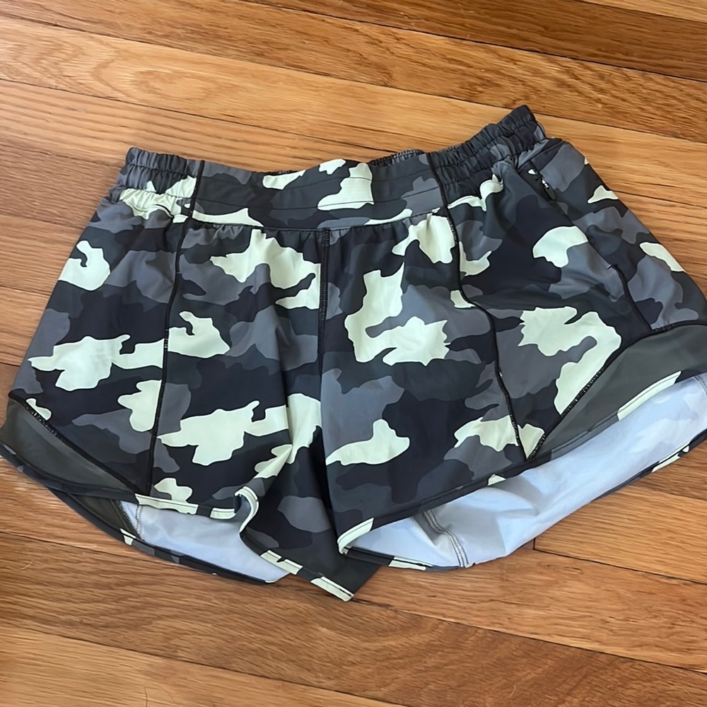 lululemon hotty hot shorts